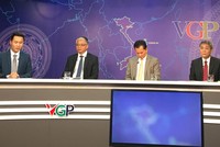 Các diễn giả tại trả lời báo chí tại cuộc tòa đàm