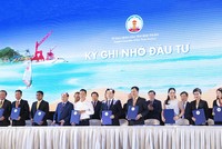 Tập đoàn Hải Phát nhận bản ghi nhớ đầu tư tại Hội nghị xúc tiến đầu tư tỉnh Bình Thuận