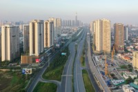 Hạn chế bất thường thị trường ăn theo hạ tầng giao thông