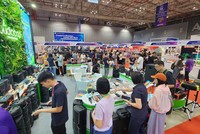 Triển lãm IEAE với diện tích trưng bày hơn 10.000 mét vuông, thu hút hơn 350 doanh nghiệp đến từ Trung Quốc và Việt Nam tham gia