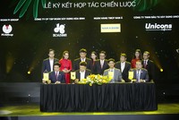 Đại diện Tập đoàn Pi Group ký kết hợp tác với các đối tác