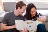 CEO Facebook và vợ từng đến Việt Nam năm 2011