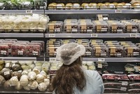 Alibaba đang tích cực đổ tiền vào các hãng bán lẻ