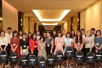 Các ứng viên nhận học bổng du học Úc năm 2016. (Ảnh: Đại sứ quán Australia)