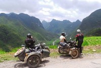 Huyền thoại Minsk - khi 'trâu sắt' tái xuất trên đường phượt Việt