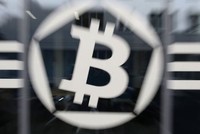 Bitcoin tăng giá mạnh