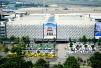 Bãi xe thông minh 5 tầng với tổng vốn đầu tư 550 tỷ đồng vừa được đưa vào sử dụng ở sân bay Tân Sơn Nhất hồi tháng 11 năm ngoái. Ảnh: Quỳnh Trần.