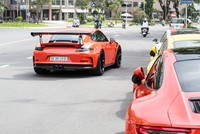 Bộ tứ Porsche 911 tụ hội ở Sài Gòn