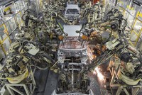 Toyota sẽ sản xuất Corolla và Mazda sản xuất mẫu crossover mới tại nhà máy ở Alabama.