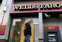 Wells Fargo hiện là ngân hàng lớn thứ ba nước Mỹ