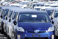 Toyota Việt Nam, GM Việt Nam, Mitsubishi Việt Nam có giấy phép kinh doanh nhập khẩu ô tô