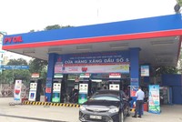PV OIL giảm giá bán lẻ 500 đồng/lít xăng, dầu trong hai ngày đầu tháng 2