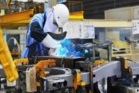 Lượng doanh nghiệp giải thể vẫn nhiều hơn thành lập mới trong tháng 1/2018. Ảnh: AP