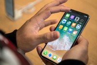 iPhone X bán chậm, Apple giảm sản lượng sản xuất