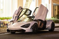 Siêu xe McLaren 720S duy nhất Việt Nam lần đầu dạo phố