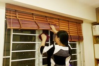 Càng sát Tết, giá dịch vụ dọn nhà càng tăng do khan hiếm nhân lực. Ảnh: H.T