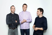 Bộ ba sáng lập Airbnb là những người bạn thân thiết, cùng trải qua hành trình từ khó khăn đến thành công. Ảnh: Airbnb