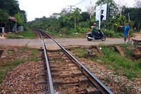 Nơi hai tàu đã kịp dừng lại khi đang chạy đối đầu. Ảnh: Phước Tuấn.