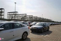 Lô xe nhập khẩu mới cập cảng TP.HCM đầu tháng 3. 