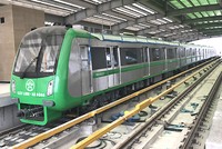 13 đoàn tàu, mỗi tàu có 4 toa đã được nhập về Hà Nội. Ảnh: Đ.Loan