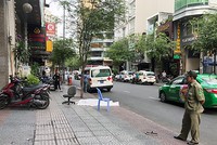 Nạn nhân tử vong tại chỗ. Ảnh: Sơn Hoà.