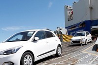 Tổng lượng ô tô nhập khẩu trực tiếp từ Hàn Quốc về Việt Nam 7 năm qua chiếm lượng lớn nhất, vượt qua cả xe xuất xứ từ Thái, Nhật Bản.