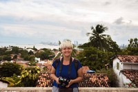 Mihaela Noroc có chiếc máy ảnh đầu tiên ở tuổi 16. Người mẫu ban đầu của cô chính là mẹ và em gái mình.