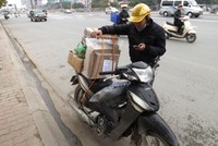 Bỏ việc văn phòng đi làm shipper, lương tháng gấp đôi ngồi bàn giấy