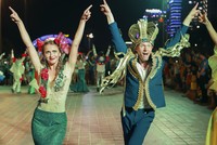 Hàng nghìn người hòa vào Carnaval đường phố