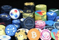 Giá của nhiều đồng tiền số chủ chốt đang lao dốc