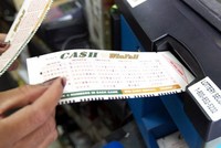 Loại xổ số đã bị đôi vợ chồng Selbee tìm ra quy luật, mang lại cho họ hơn 613 tỷ đồng.