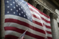 Hé lộ nguyên nhân chuyên gia dự báo năm 2020 kinh tế Mỹ bắt đầu suy thoái