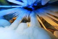 Động băng không bao giờ tan ngay cả giữa hè ở Trung Quốc