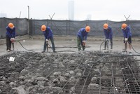 Với những công trình vi phạm bị cưỡng chế, phá dỡ, chủ đầu tư phải chi trả toàn bộ chi phí.Ảnh: Võ Hải.