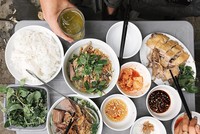 7 quán bún, miến trộn ngon rẻ cho trưa hè oi ả