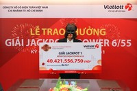 Nữ khách hàng trúng Jackpot hơn 40 tỷ đồng (chưa trừ thuế) là nhân viên một ngân hàng tại TP HCM.
