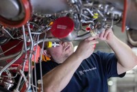 Các nhà phân tích dự báo hơn 4.000 công việc sẽ được cắt giảm. Ảnh: Bloomberg.