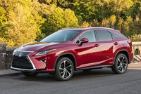 Lexus Việt Nam bắt đầu nhập thử nghiệm xe từ Nhật.