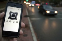Uber B.V đã bán thị phần kinh doanh tại Đông Nam Á, trong đó có Việt Nam cho Grab và rút lui khỏi thị trường từ ngày 8/4.