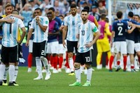 Pháp 4-3 Argentina: Một Mbappe siêu hạng ra đời, Messi và đồng đội bị loại xứng đáng
