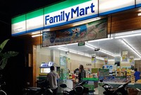 Phía sau tuyên bố hùng hồn của các đại gia bán lẻ