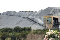 Tìm giải pháp tiêu thụ tro xỉ nhiệt điện than