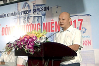 Ông Trần Việt Thắng, Ủy viên Ban chấp hành Đảng bộ Khối doanh nghiệp Trung ương, Phó Bí thư Đảng ủy Tổng công ty Công nghiệp Xi măng Việt Nam (Vicem).