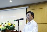 Phó Tổng cục trưởng Tổng cục Môi trường Hoàng Văn Thức thông tin tại cuộc họp báo.