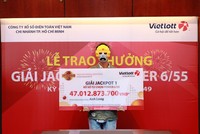 Người đàn ông nghèo lãnh giải thưởng “khủng” tại TPHCM.