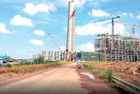 Dự án Nhiệt điện BOT Hải Dương, vốn đầu tư gần 2 tỷ USD vẫn... đang được triển khai. Ảnh: S.T.