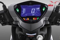 Bảng đồng hồ có chữ VVA ở góc phải, viết tắt của công nghệ điều khiển van biến thiên.