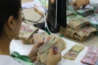 Cho vay tiêu dùng, bất động sản và giao thông đang được các ngân hàng siết lại.