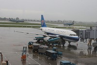 Thời tiết xấu do bão Bebinca ảnh hưởng nhiều chuyến bay ở Bắc và Trung bộ. Ảnh minh họa: Đ.Loan.