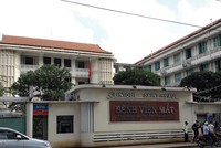 Bệnh viện Mắt TP.HCM đối mặt với những cáo buộc khi chấm thầu gói mua sắm thủy tinh thể nhân tạo đơn tiêu.